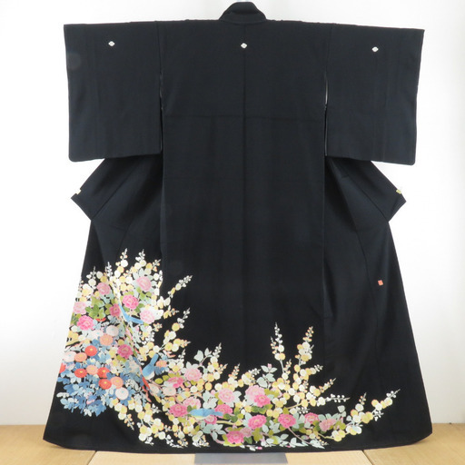 本加賀友禅 黒留袖 東藤岳 花に小鳥文様 正絹 袷 広衿 比翼付 落款入 作家物 本場加賀友禅染 礼装着物 フォーマル 仕立て上がり 身丈163cm 15,330円