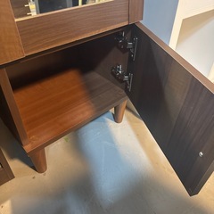 収納付きスタンドミラーの画像