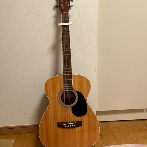 ギター （ギターの付属品付き）5000円