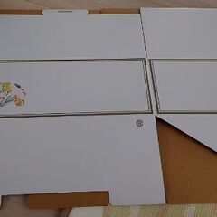 プレゼント用ボックスの画像