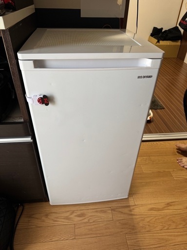 【早い物勝ち】60L 冷凍庫