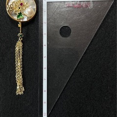 ブローチの画像