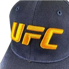 UFC キャップ アジャスター付き（青/黄刺繍）新品未使用の画像