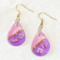 ハンドメイド UVレジン ピアス