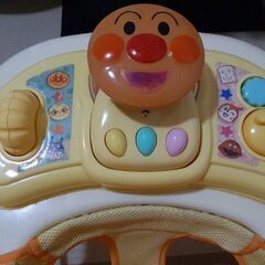 アンパンマン　歩行器の画像