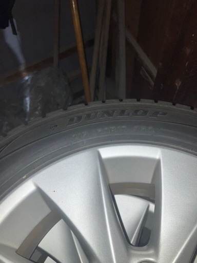 215/60R17 スタッドレス　アルファード　4本  