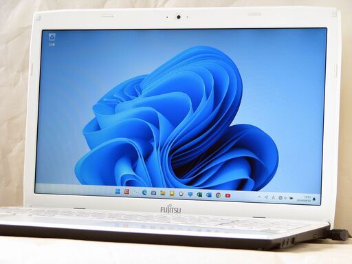 ◆ 15.6ｲﾝﾁﾉｰﾄ _ i7 / Windows11 / Office ◆