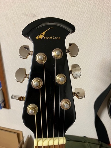 Ovation Celebrity CC-28 エレアコ ギター