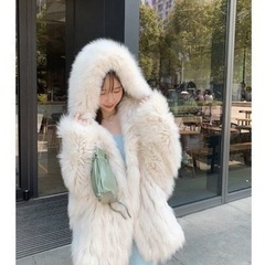 ⭐️早い者勝ち⭐️ファーコート　アウター　新品の画像