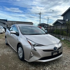 平成29年車  トヨタ プリウス 50  34,000km