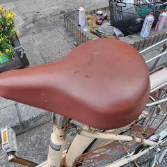 ママチャリ　２４インチ　自動ライト　カゴ　付き　配達可能の画像