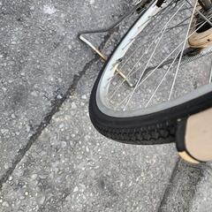 ママチャリ　２４インチ　自動ライト　カゴ　付き　配達可能の画像
