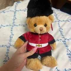 ロンドンのくまちゃん人形