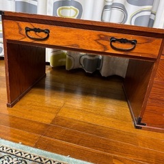 レトロで可愛いデスク差し上げますの画像