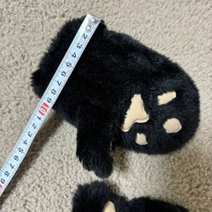 動物　猫　キッズ用 黒 ファー 手袋 の画像