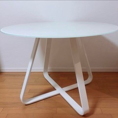 ☆ダイニングテーブル☆の画像