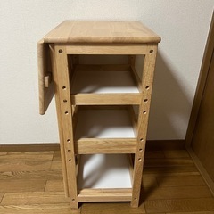 棚、テーブルの画像