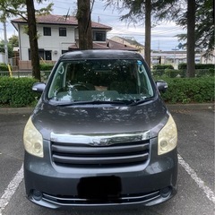 トヨタ　ノア　70 注意ホイールはスチールホイールに変更になります。