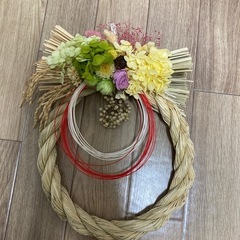 正月しめ縄飾りの画像