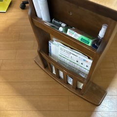 ダイニングテーブルの画像