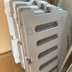 値下げ　ベビーサークル　Caraz　　　の画像