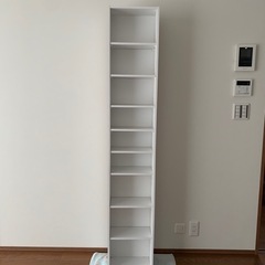 IKEAの白い棚