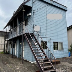 中古1棟売りアパート　滝川市　バス停まで10秒　早い者勝ち　最終値下げ