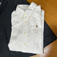 GAPジャケットとラルフボタンダウンシャツの画像