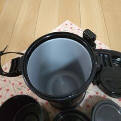 ZOJIRUSHI  保温ジャーの画像