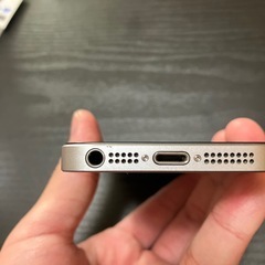 iPhoneSE 第一世代 売ります 値引きなし
 の画像