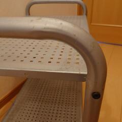 スチール収納棚　ラック　キャスター付きの画像