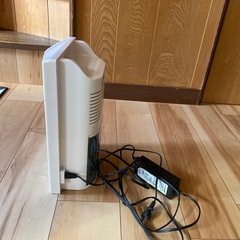 コンパクト除湿機の画像