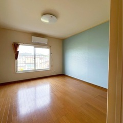 🎊大型TV付き‼️❸月末まで家賃・初期費用無料🏠2階1DK🚗駐車場付き