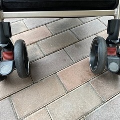 アップリカ、ベビーカーの画像