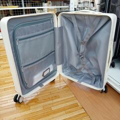 ★ジモティ割あり★ キャリーケース　ホワイト　YJ4030の画像