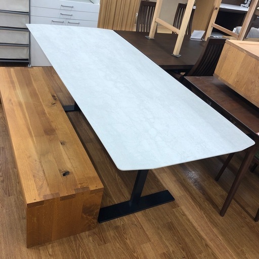 日本フクラ株式会社　D528-200 セラミック天板　ダイニングテーブル　売ります！取りに来れる方限定！