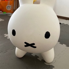 アイデス(Ides) ブルーナ ボンボン ぬいぐるみの画像