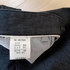 しまむらレディースM　短いパンツ(中古)の画像