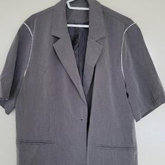 服　Lサイズ
