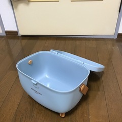 収納ボックスの画像