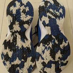 アディダス adidas バスケットシューズバッシュ シューズ 23.5の画像