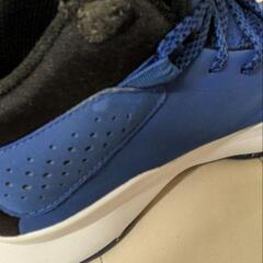 アディダス adidas バスケットシューズバッシュ シューズ 23.5の画像