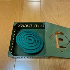 蚊取り線香とケースの画像