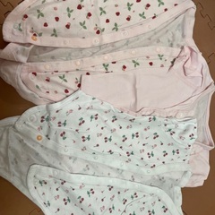半袖ロンパース　60-70 3セット　いちご、ピンク、さくらんぼ