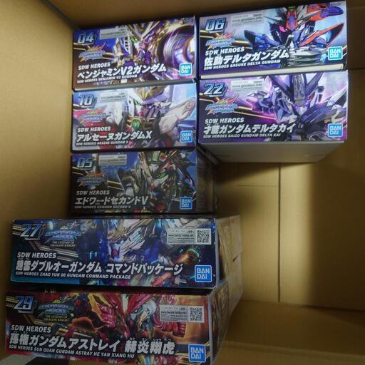 【売り切れ】新品未組立 SDガンダムワールドヒーローズ 孫権ガンダムアストレイ赫炎翔虎 趙雲ダブルオーガンダムコマンドパッケージ 他 ガンプラ