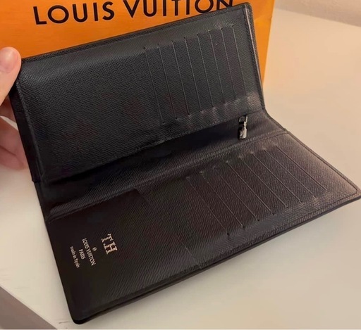 LV長い財布