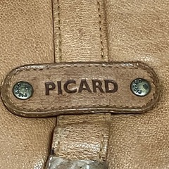 （決まりました）PICARD ショルダーバッグ（キャメル）/開閉マグネット式/テープ貼り付き/押し入れの臭い有りの画像