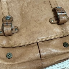 （決まりました）PICARD ショルダーバッグ（キャメル）/開閉マグネット式/テープ貼り付き/押し入れの臭い有りの画像