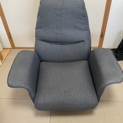 ニトリ　回転座椅子