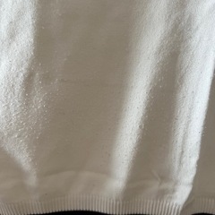 白 ノースリーブ Vネック ニットセーターの画像